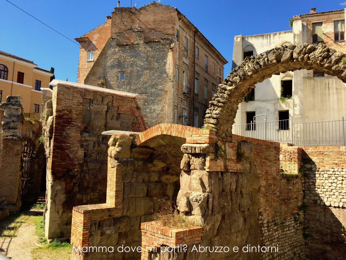 Passeggiate archeologiche aperte a tutti a Teramo sabato 15 aprile