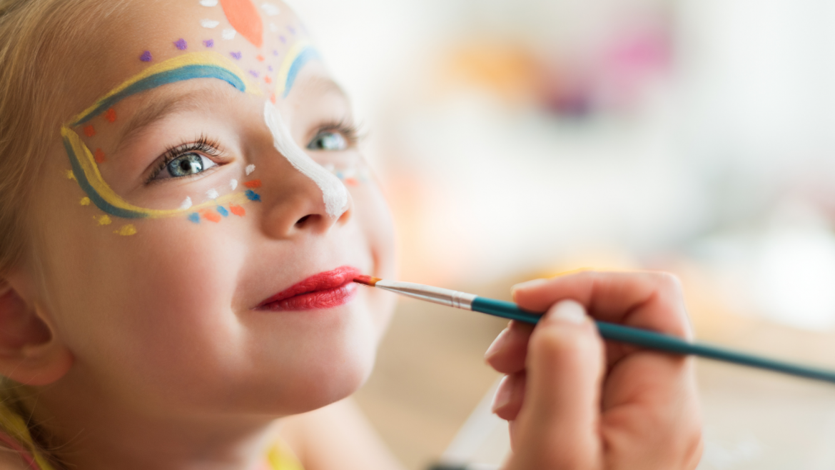 Carnevale a casa: 12 idee e consigli per far divertire i bambini