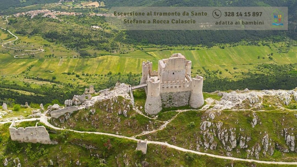 Escursione al tramonto da Santo Stefano a Rocca Calascio adatta ai bambini