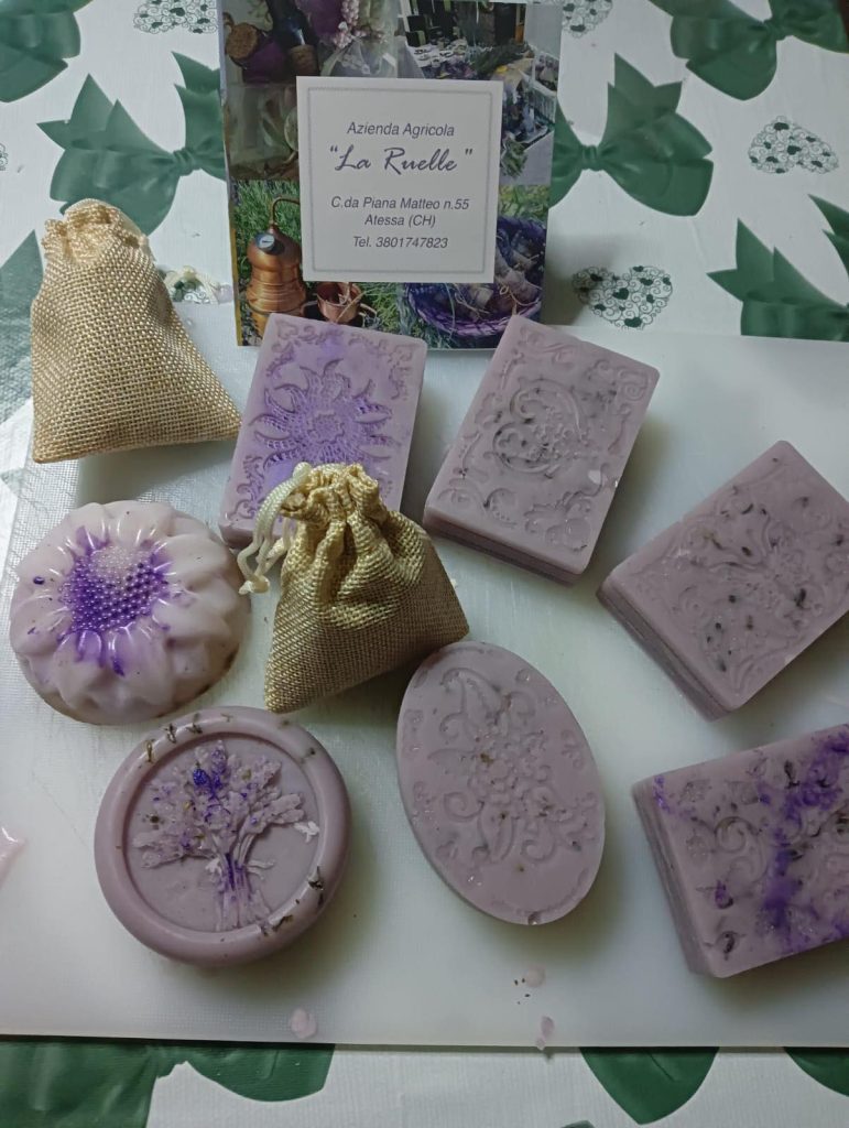 Prodotti alla lavanda di Agriturismo La Ruelle