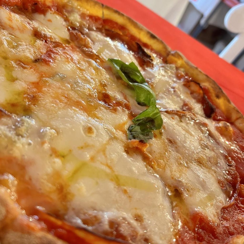Pizza Pizzeria Circus