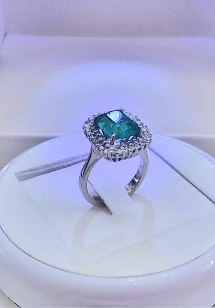 Anello Gioielleria Lo Scrigno dei Desideri a Corropoli