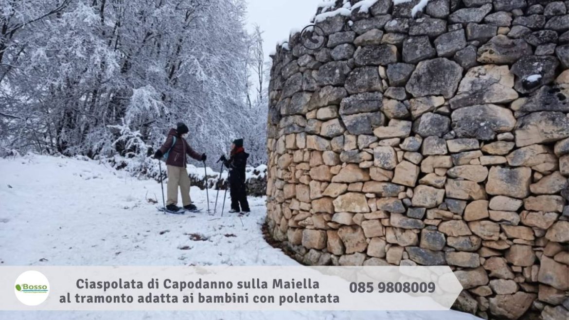 Ciaspolata di Capodanno sulla Maiella al tramonto adatta ai bambini con polentata