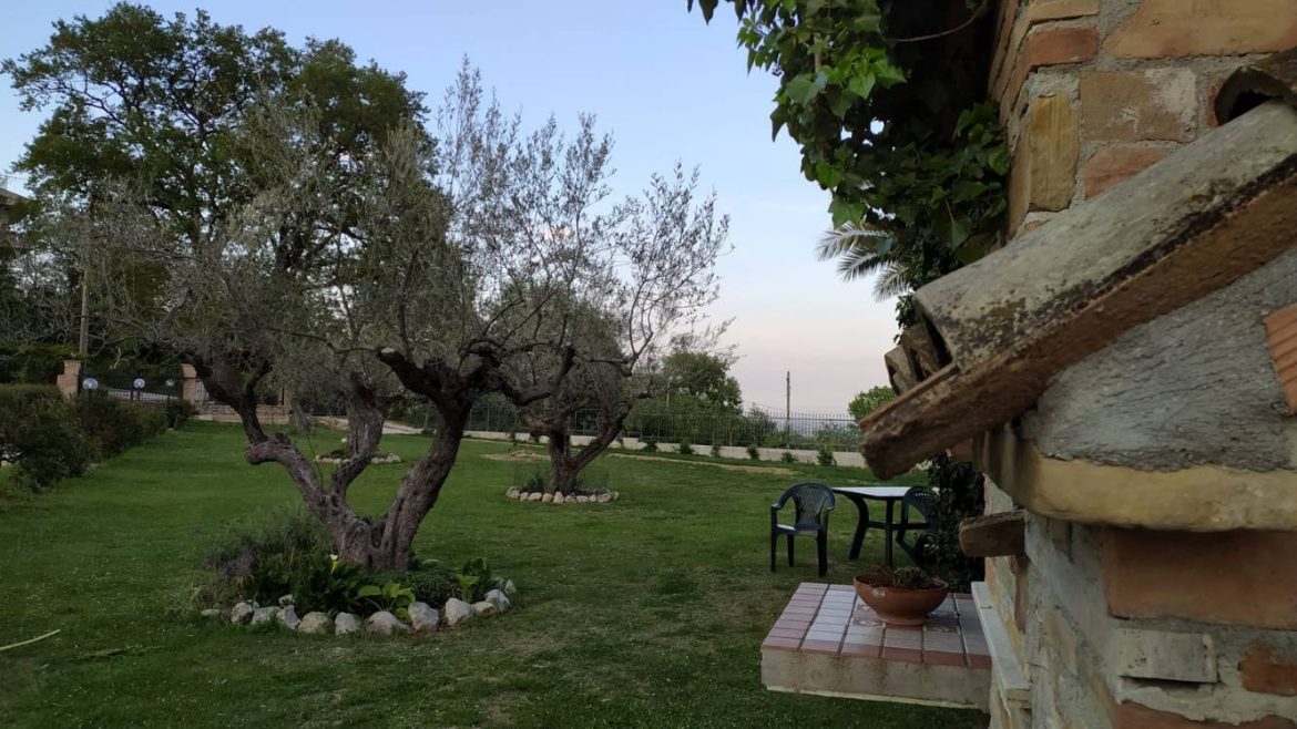 Pasqua e Pasquetta 2026 in agriturismo a Civitaquana tradizione e gusto autentico