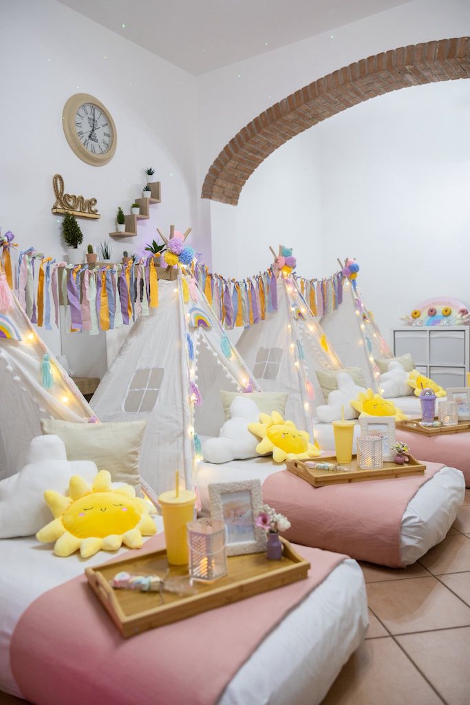 Marypoppy’s Pigiama Party in tenda allestimento compleanno bimba